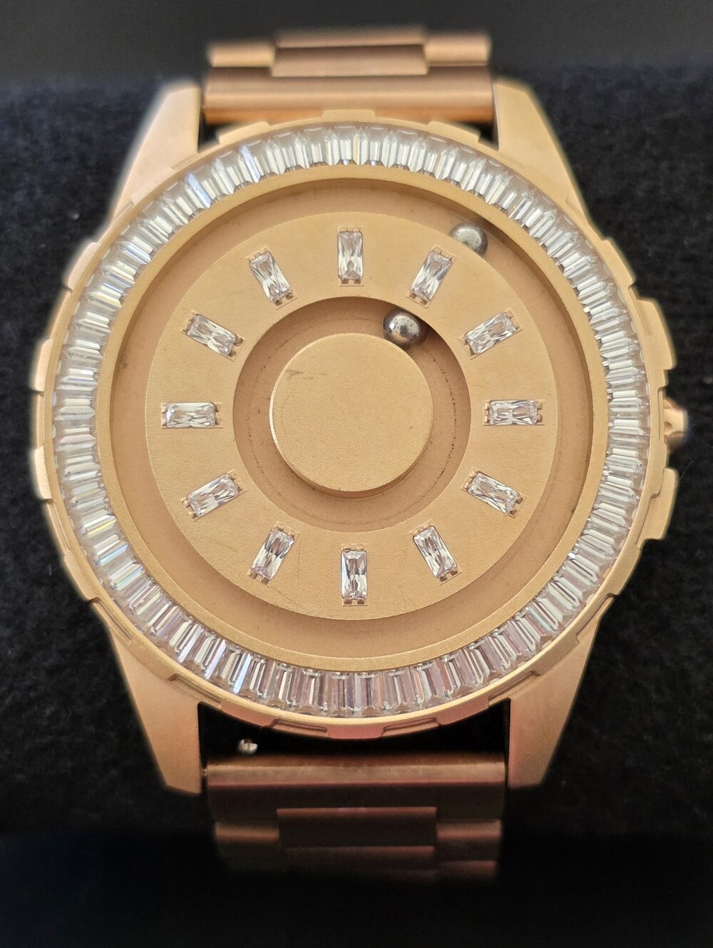 EUTOUR Floating Magnetic Rose Gold Crystal 41mm Watch WORKS